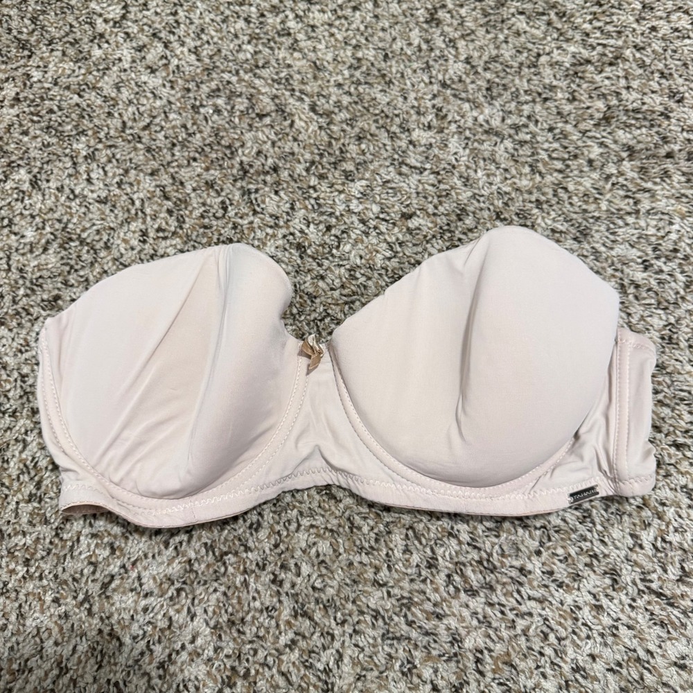 Tahari Womens Nude Strapless Underwire Molded Cup Bra Size 38DD Beige Foundation